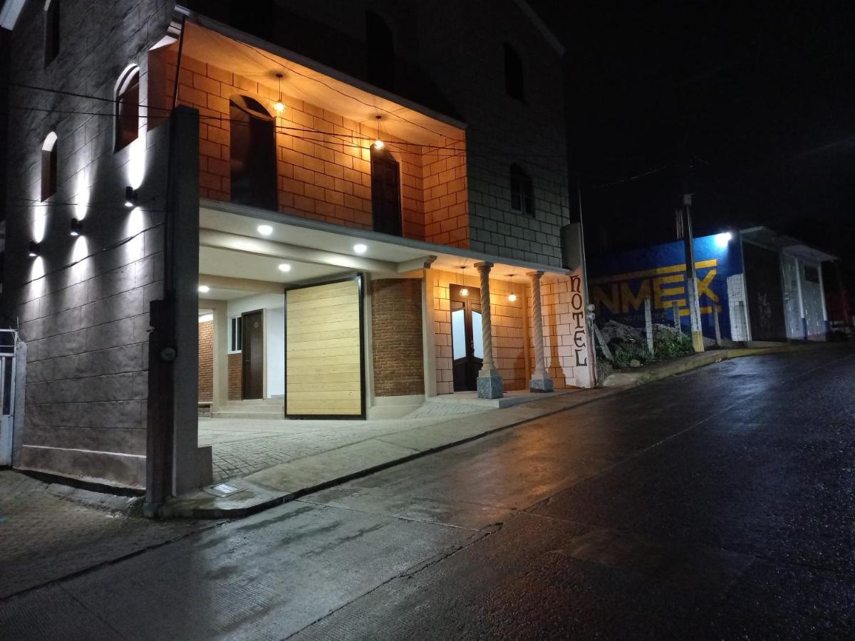 Hotel San Lucas Zacatlán Esterno foto